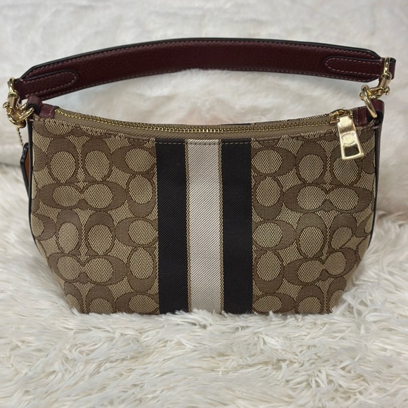 ‼️Sale‼️ Coach Dempsey Shoulder Bag In Signature Jacquard With Stripe And Patch - Picture 2 of 5